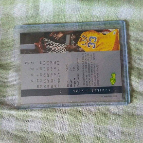 Shaq Classic Rookie 2 Card Lot - Picture 7 of 10